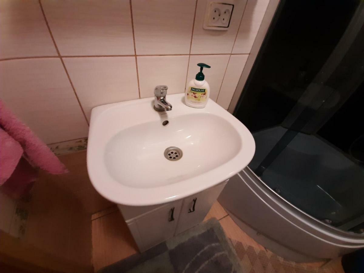 Котедж "Барвінок" Verchovyna Exteriér fotografie